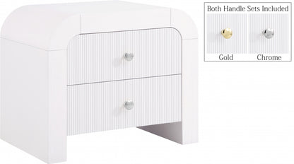 Artisto Nightstand